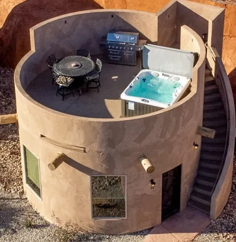 Cliff Dwelling Stays Near Zion